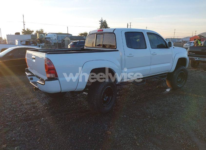 Photo 4 of 2008 Toyota Tacoma DOUBLE CAB (VIN 3TMLU42N88M018871)