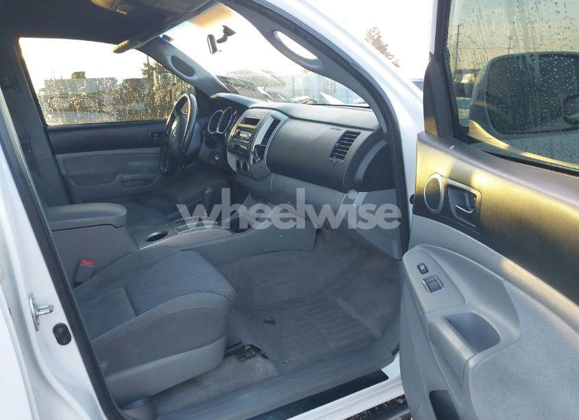 Photo 5 of 2008 Toyota Tacoma DOUBLE CAB (VIN 3TMLU42N88M018871)