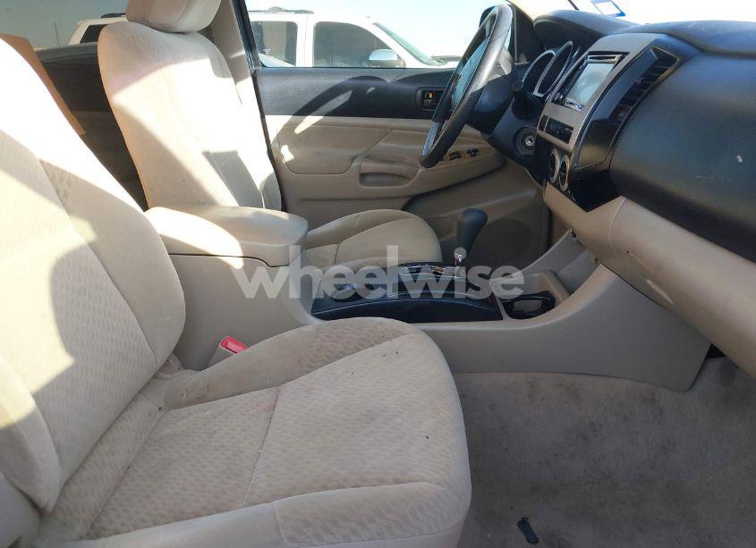 Photo 5 of 2009 Toyota Tacoma BASE V6 (VIN 3TMLU42N89M032318)