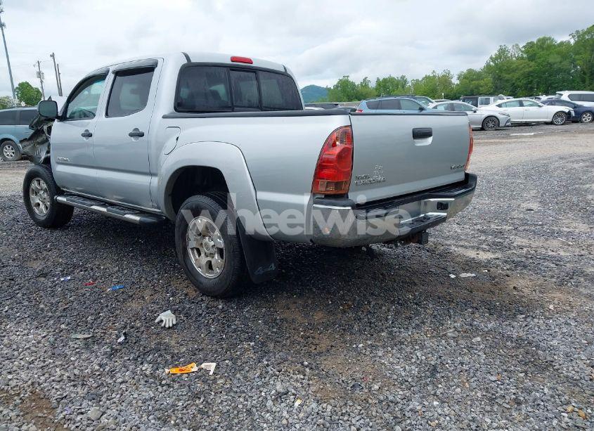 Photo 3 of 2008 Toyota Tacoma BASE V6 (VIN 3TMLU42N98M015025)