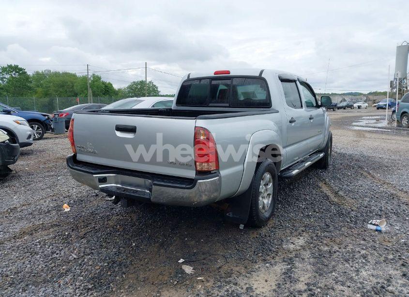 Photo 4 of 2008 Toyota Tacoma BASE V6 (VIN 3TMLU42N98M015025)