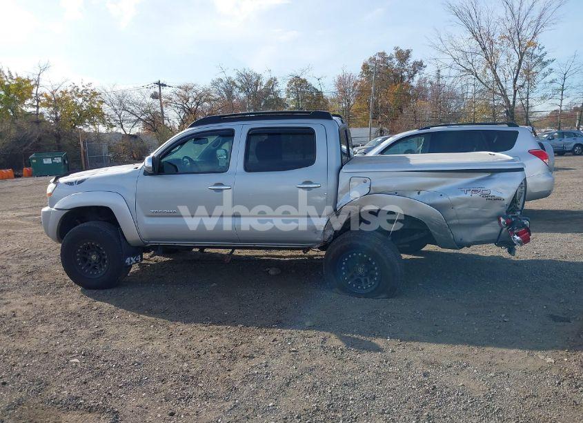 Photo 14 of 2009 Toyota Tacoma DOUBLE CAB (VIN 3TMLU42N99M032344)
