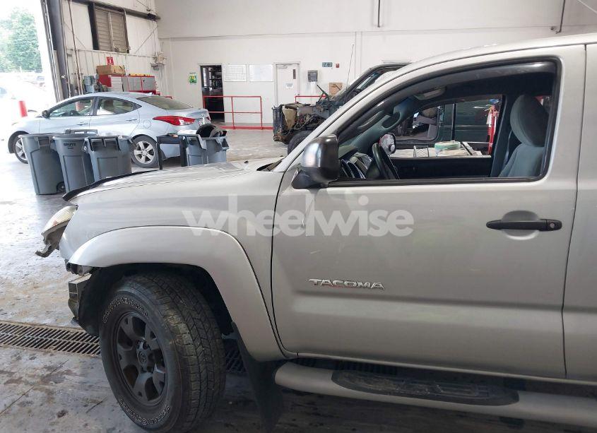 Photo 14 of 2009 Toyota Tacoma BASE V6 (VIN 3TMLU42NX9M032451)