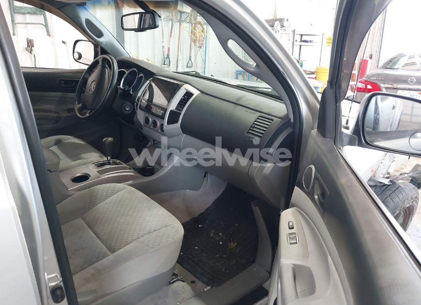 Photo 5 of 2009 Toyota Tacoma BASE V6 (VIN 3TMLU42NX9M032451)