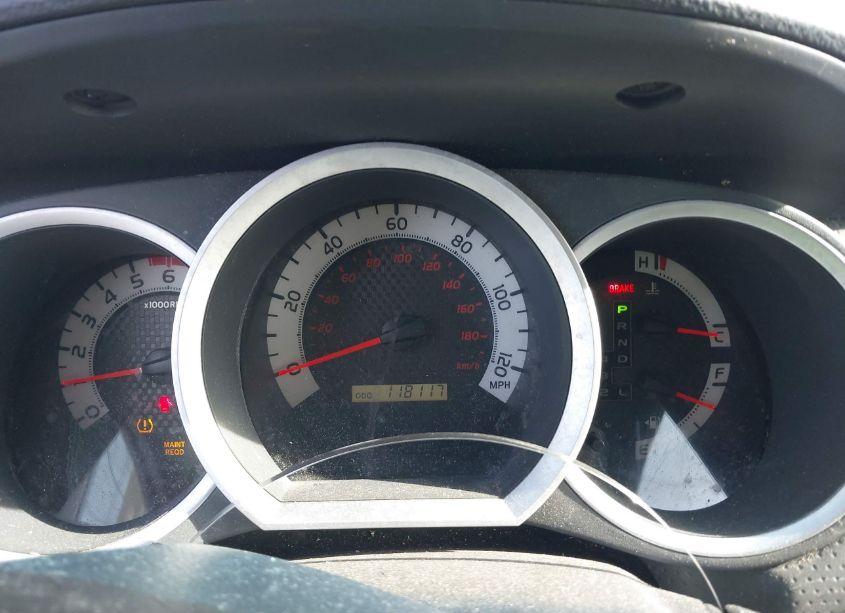 Photo 15 of 2011 Toyota Tacoma DOUBLE CAB (VIN 3TMLU4EN0BM070062)