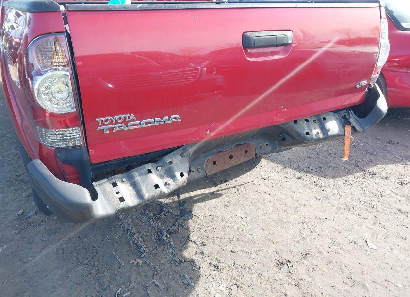 Photo 6 of 2011 Toyota Tacoma DOUBLE CAB (VIN 3TMLU4EN0BM070062)