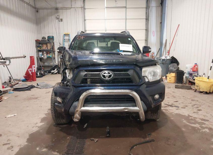 Photo 13 of 2012 Toyota Tacoma DOUBLE CAB (VIN 3TMLU4EN0CM103059)