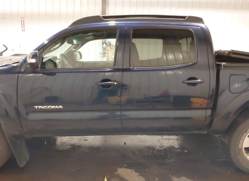 Photo 15 of 2012 Toyota Tacoma DOUBLE CAB (VIN 3TMLU4EN0CM103059)