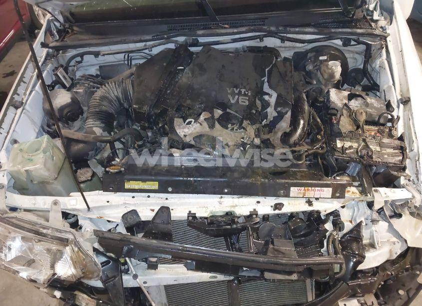 Photo 10 of 2014 Toyota Tacoma DOUBLE CAB (VIN 3TMLU4EN0EM140289)