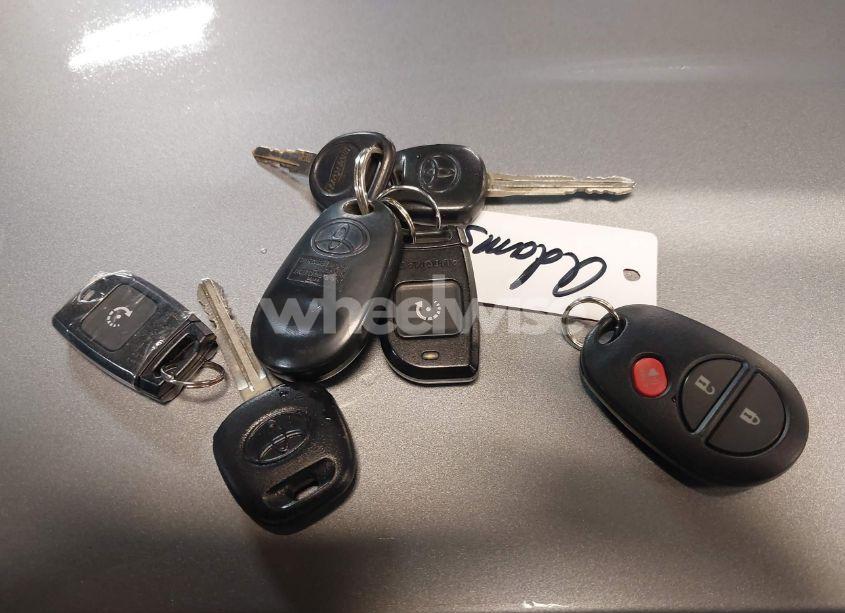Photo 11 of 2015 Toyota Tacoma DOUBLE CAB/TRD PRO (VIN 3TMLU4EN0FM194578)