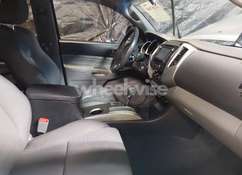 Photo 5 of 2015 Toyota Tacoma DOUBLE CAB/TRD PRO (VIN 3TMLU4EN0FM194578)