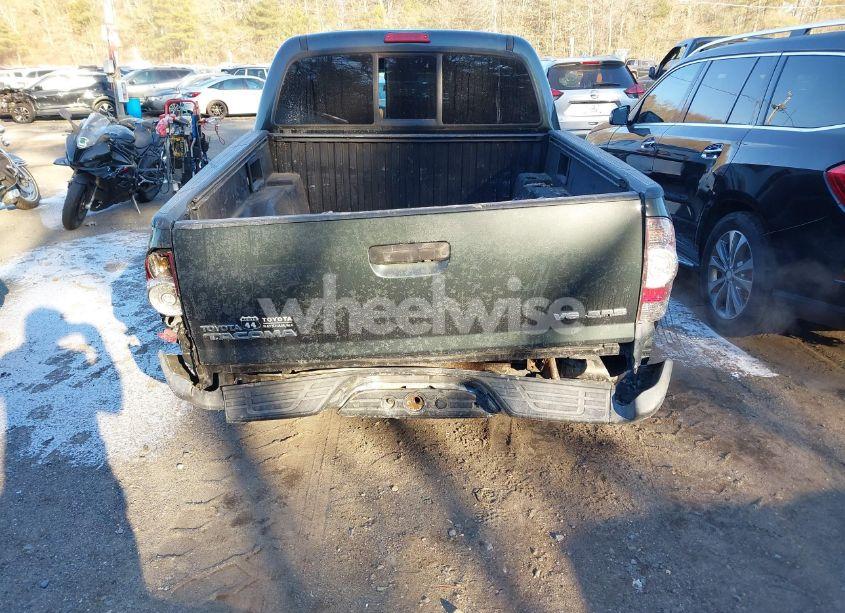 Photo 16 of 2011 Toyota Tacoma DOUBLE CAB (VIN 3TMLU4EN1BM064707)
