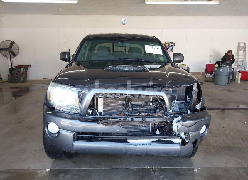 Photo 12 of 2011 Toyota Tacoma DOUBLE CAB (VIN 3TMLU4EN1BM067073)