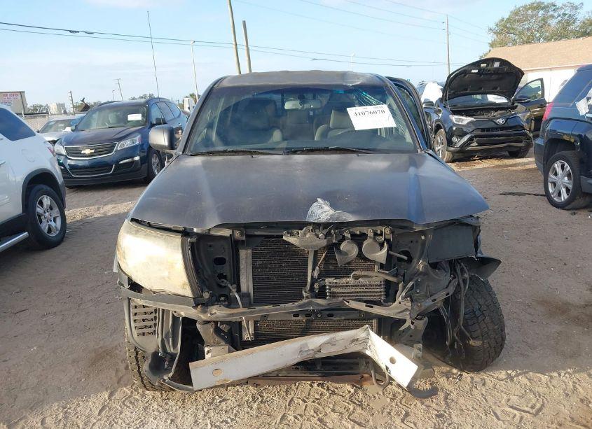 Photo 12 of 2011 Toyota Tacoma DOUBLE CAB (VIN 3TMLU4EN1BM070345)
