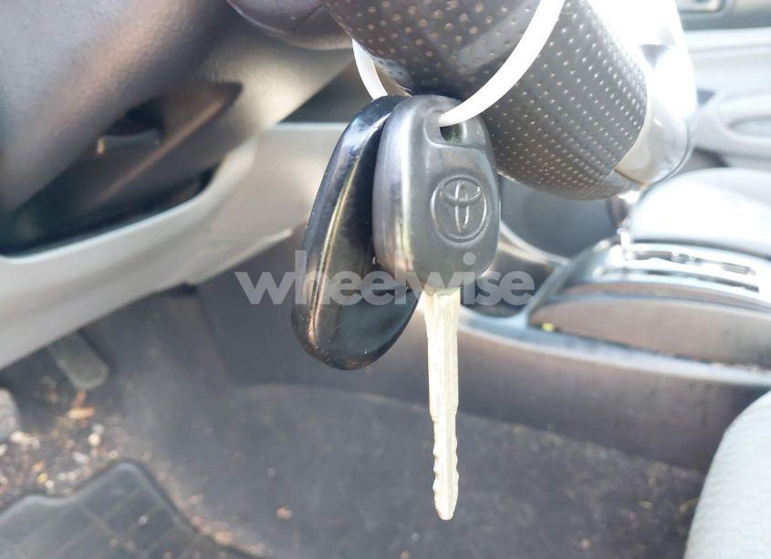 Photo 11 of 2014 Toyota Tacoma BASE V6 (VIN 3TMLU4EN1EM135084)