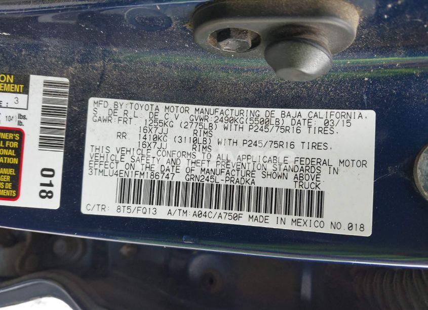 Photo 9 of 2015 Toyota Tacoma BASE V6 (VIN 3TMLU4EN1FM186747)