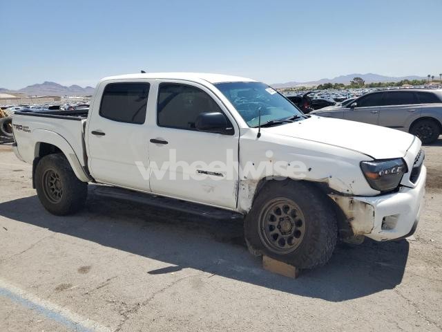 Photo 2 of 2015 TOYOTA TACOMA DOUBLE CAB N/A (VIN 3TMLU4EN1FM203062)