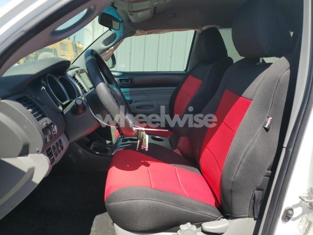 Photo 5 of 2015 TOYOTA TACOMA DOUBLE CAB N/A (VIN 3TMLU4EN1FM203062)