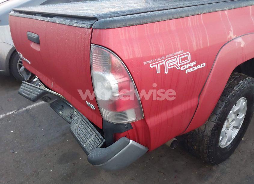 Photo 18 of 2011 Toyota Tacoma DOUBLE CAB (VIN 3TMLU4EN2BM064232)