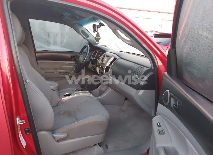 Photo 5 of 2011 Toyota Tacoma DOUBLE CAB (VIN 3TMLU4EN2BM064232)