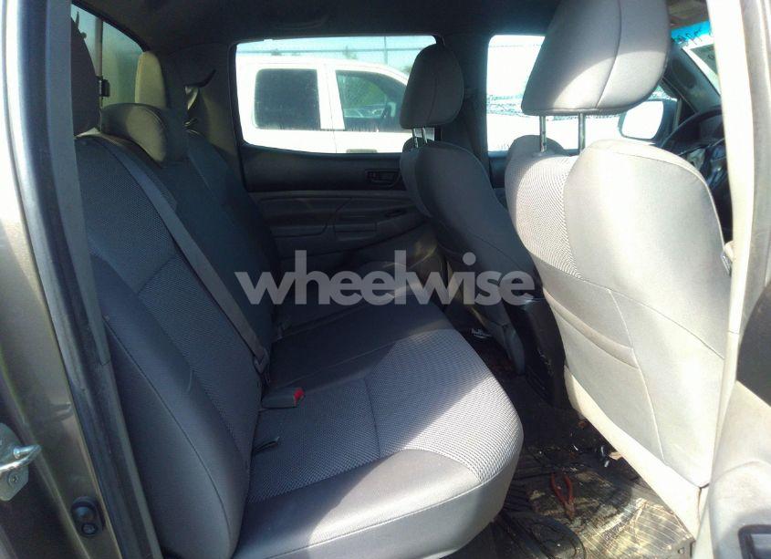 Photo 8 of 2012 Toyota Tacoma BASE V6 (VIN 3TMLU4EN2CM088094)