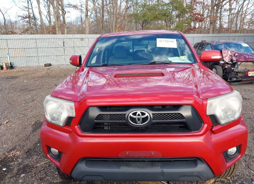 Photo 12 of 2013 Toyota Tacoma DOUBLE CAB (VIN 3TMLU4EN2DM107812)