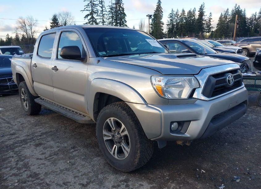 2013 Toyota Tacoma DOUBLE CAB (VIN 3TMLU4EN2DM111116) main photo