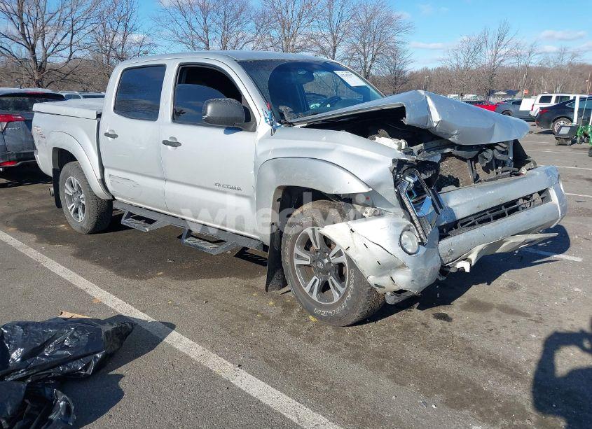 2010 Toyota Tacoma DOUBLE CAB (VIN 3TMLU4EN3AM044473) main photo