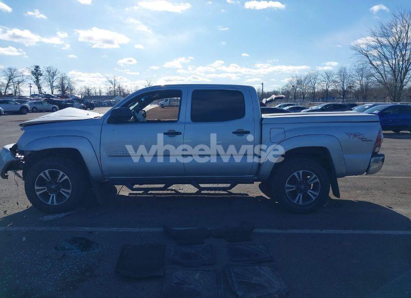 Photo 14 of 2010 Toyota Tacoma DOUBLE CAB (VIN 3TMLU4EN3AM044473)