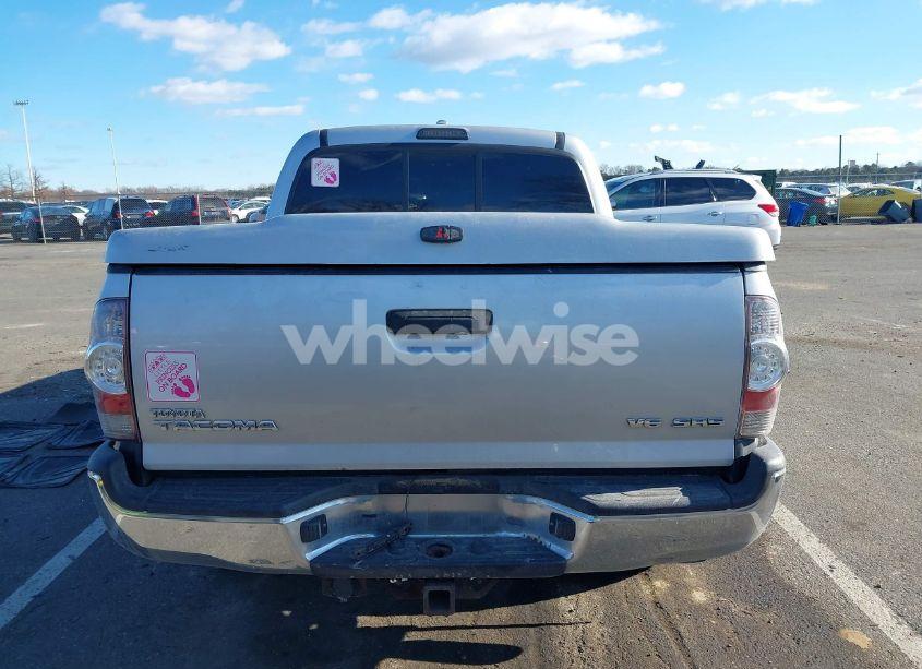 Photo 16 of 2010 Toyota Tacoma DOUBLE CAB (VIN 3TMLU4EN3AM044473)