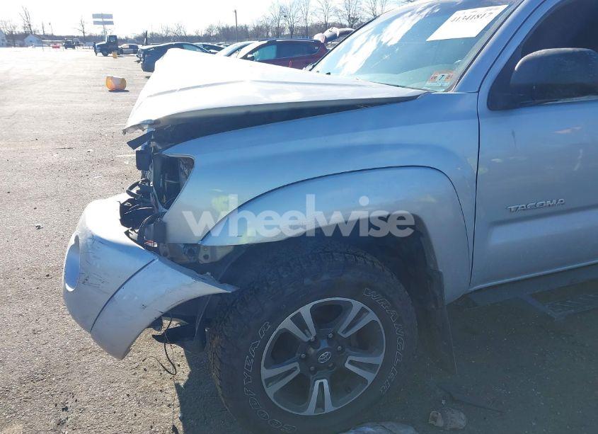 Photo 6 of 2010 Toyota Tacoma DOUBLE CAB (VIN 3TMLU4EN3AM044473)