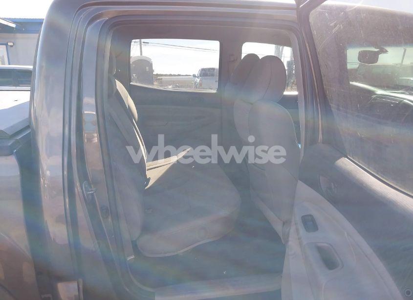 Photo 8 of 2012 Toyota Tacoma BASE V6 (VIN 3TMLU4EN3CM081509)
