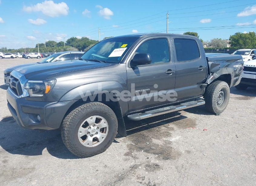 Photo 2 of 2012 Toyota Tacoma DOUBLE CAB (VIN 3TMLU4EN3CM081896)