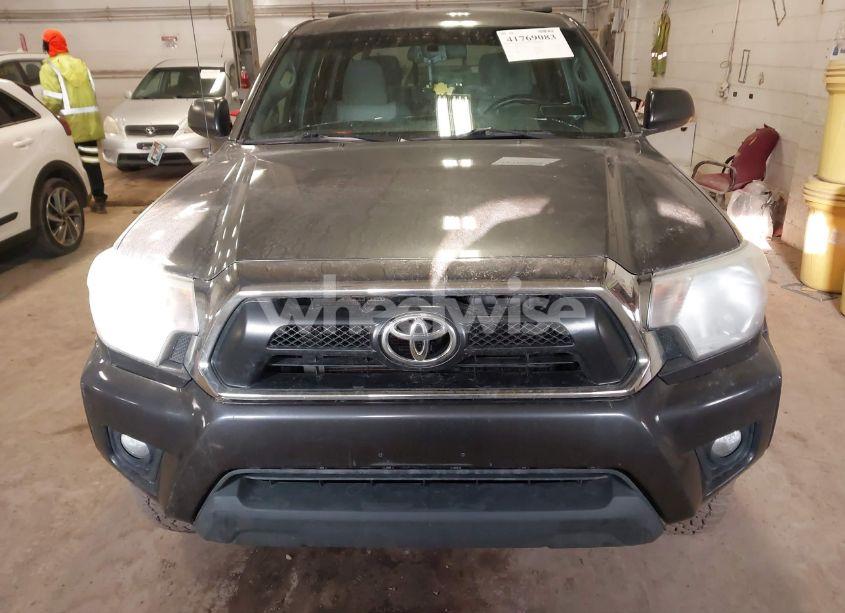 Photo 12 of 2014 Toyota Tacoma BASE V6 (VIN 3TMLU4EN3EM151917)