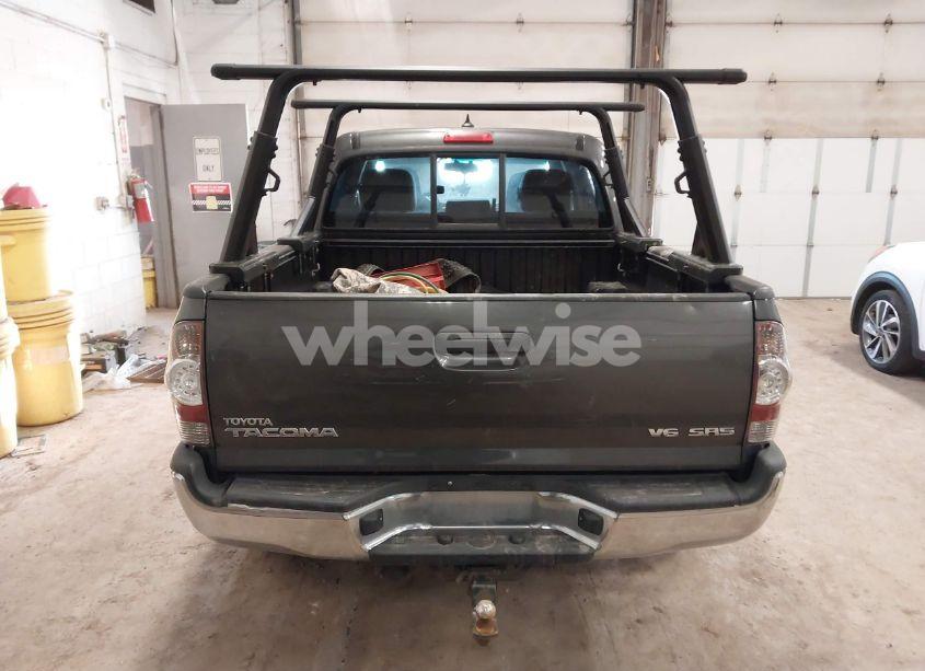 Photo 16 of 2014 Toyota Tacoma BASE V6 (VIN 3TMLU4EN3EM151917)
