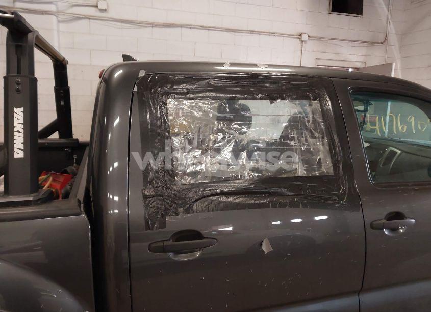 Photo 6 of 2014 Toyota Tacoma BASE V6 (VIN 3TMLU4EN3EM151917)