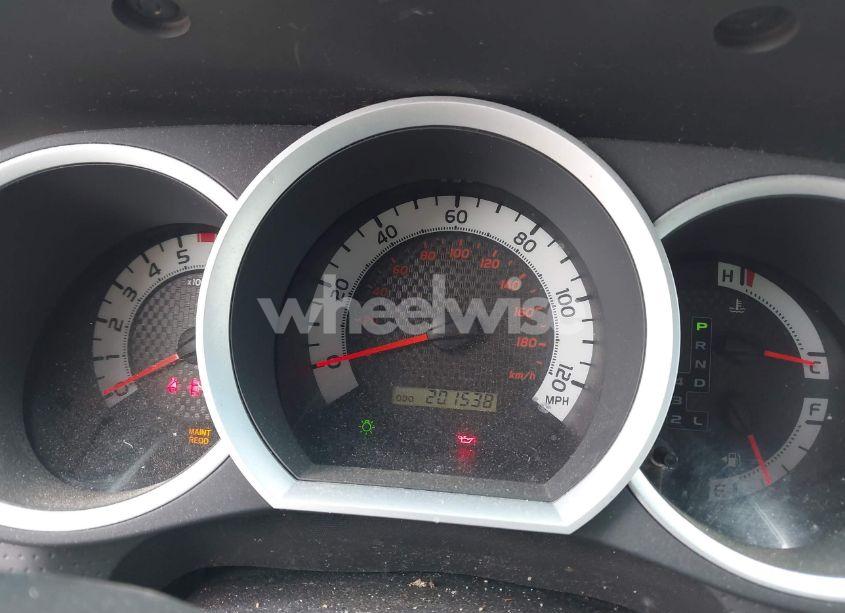 Photo 7 of 2011 Toyota Tacoma BASE V6 (VIN 3TMLU4EN4BM069898)