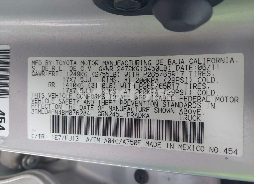 Photo 9 of 2011 Toyota Tacoma BASE V6 (VIN 3TMLU4EN4BM076284)