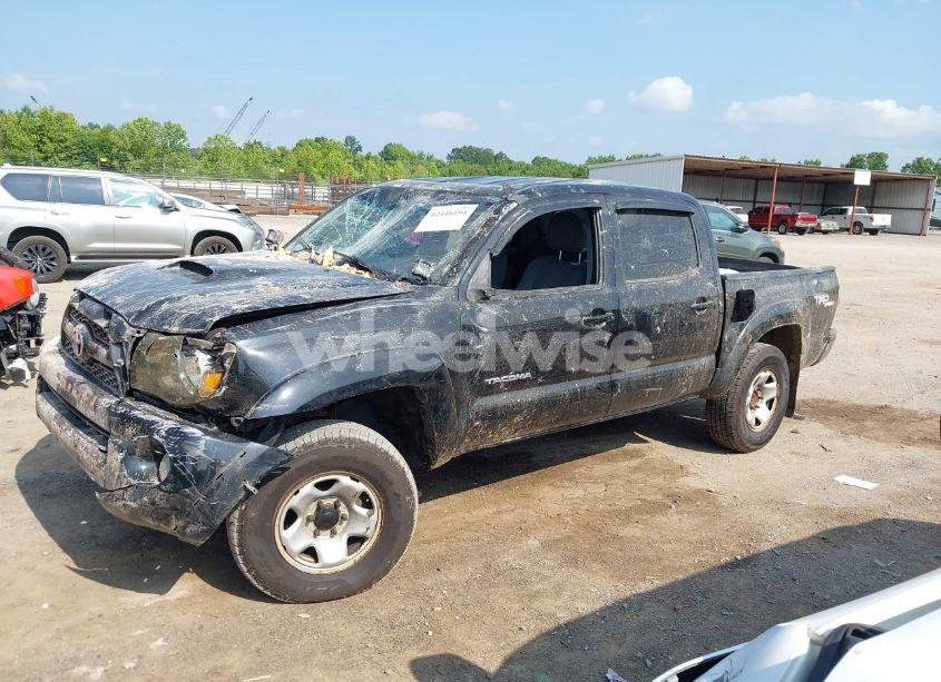 Photo 14 of 2011 Toyota Tacoma BASE V6 (VIN 3TMLU4EN4BM079699)