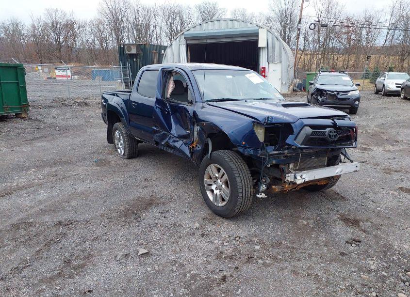 2012 Toyota Tacoma DOUBLE CAB (VIN 3TMLU4EN4CM084967) main photo