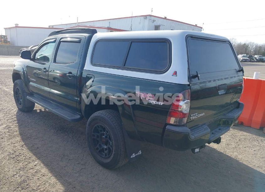Photo 14 of 2013 Toyota Tacoma DOUBLE CAB (VIN 3TMLU4EN4DM110985)