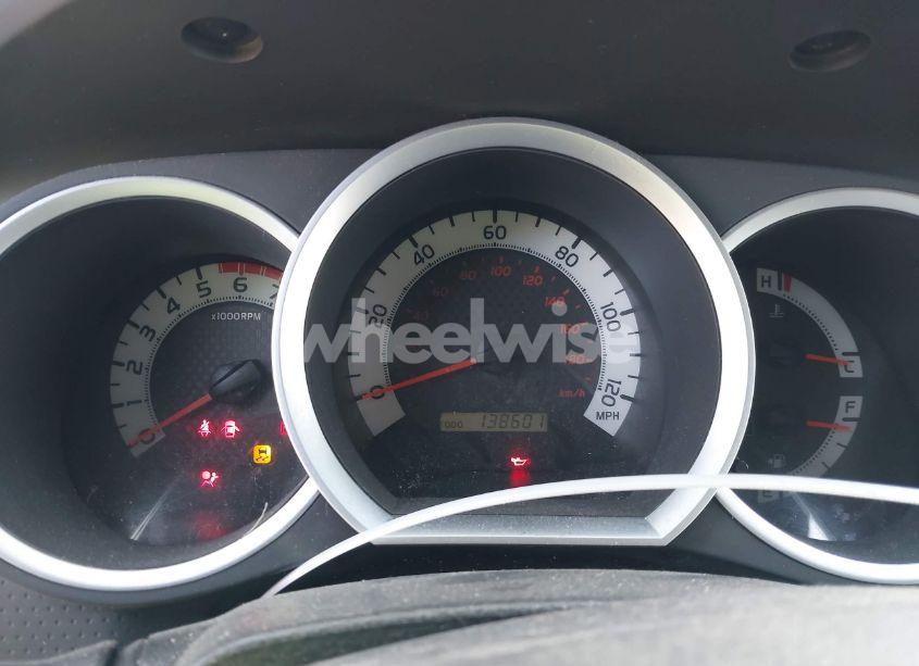 Photo 7 of 2013 Toyota Tacoma DOUBLE CAB (VIN 3TMLU4EN4DM110985)