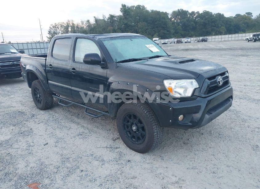 2013 Toyota Tacoma BASE V6 (VIN 3TMLU4EN4DM115748) main photo