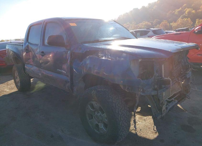 2014 Toyota Tacoma BASE V6 (VIN 3TMLU4EN4EM149075) main photo