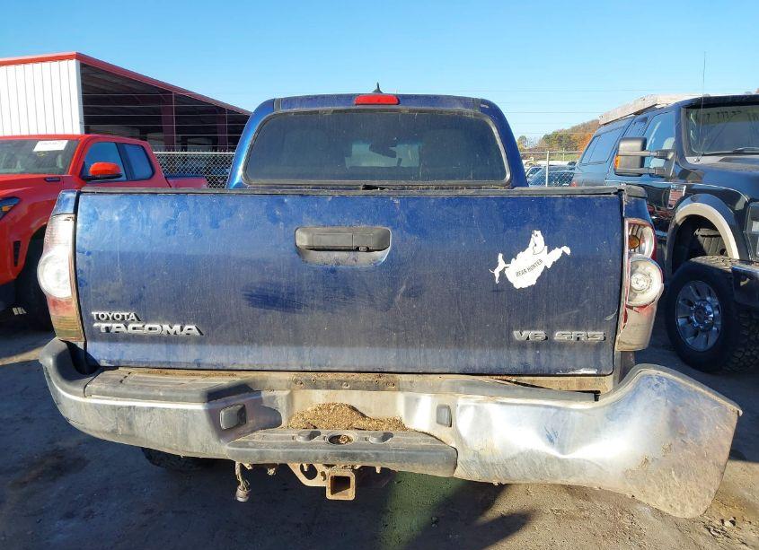 Photo 17 of 2014 Toyota Tacoma BASE V6 (VIN 3TMLU4EN4EM149075)