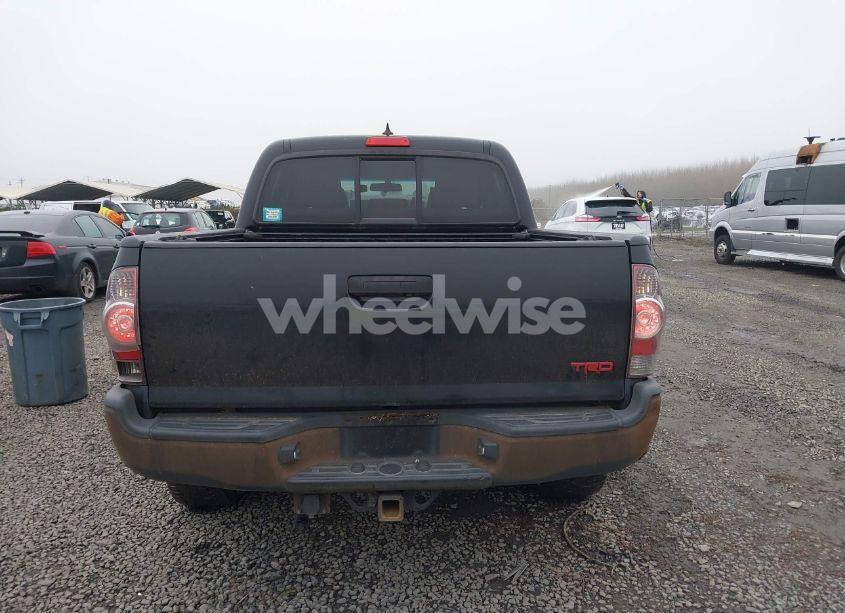 Photo 16 of 2014 Toyota Tacoma DOUBLE CAB (VIN 3TMLU4EN4EM159363)
