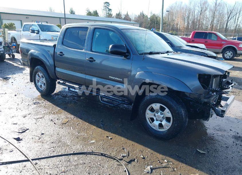 2014 Toyota Tacoma BASE V6 (VIN 3TMLU4EN4EM159704) main photo