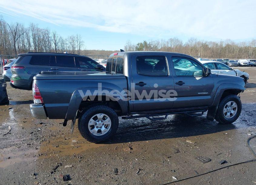 Photo 14 of 2014 Toyota Tacoma BASE V6 (VIN 3TMLU4EN4EM159704)