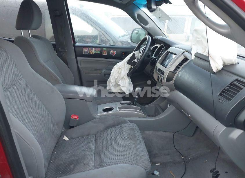 Photo 5 of 2011 Toyota Tacoma DOUBLE CAB (VIN 3TMLU4EN5BM067173)