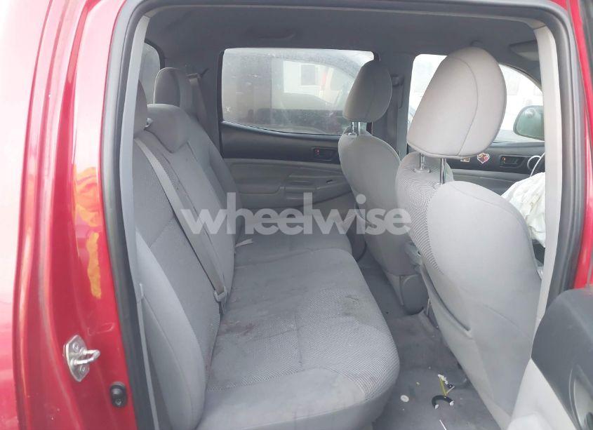 Photo 8 of 2011 Toyota Tacoma DOUBLE CAB (VIN 3TMLU4EN5BM067173)